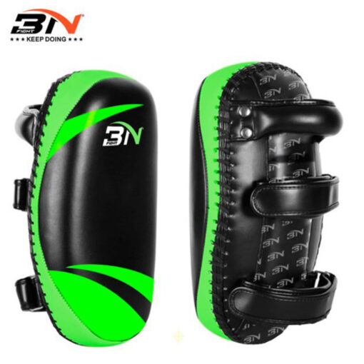 ĐÍCH ĐÁ BN KICK PADS - ĐEN XANH