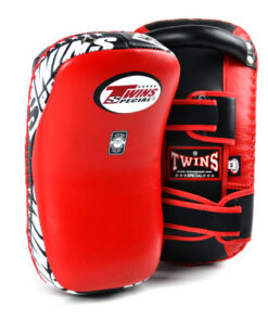 ĐÍCH ĐÁ TWINS KICK PADS KPL10 - ĐEN ĐỎ