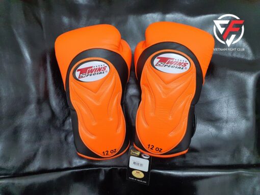 GĂNG TAY BOXING TWINS EXTRA DESIGN BGVL6 - ĐEN CAM