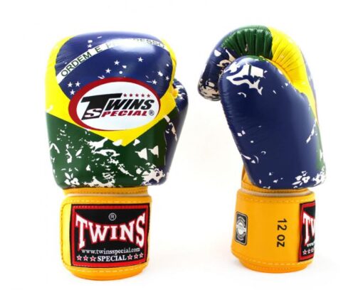 GĂNG TAY BOXING TWINS HỌA TIẾT CỜ BRAZIL