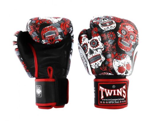 GĂNG TAY BOXING TWINS FBGVL3-53 SKULL Đỏ
