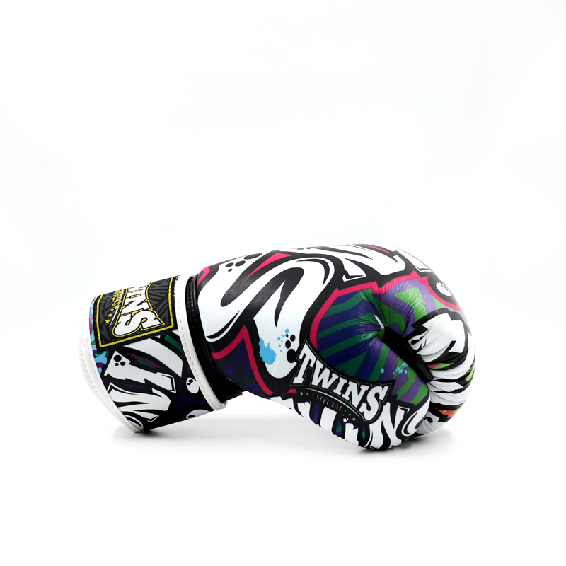 GĂNG TAY BOXING TWINS FBGVL4-68 GRAFFITI - Ảnh 3